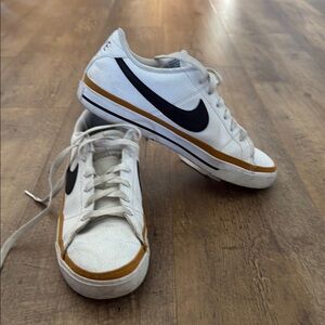 Nike Womens  White and Black Sneakers